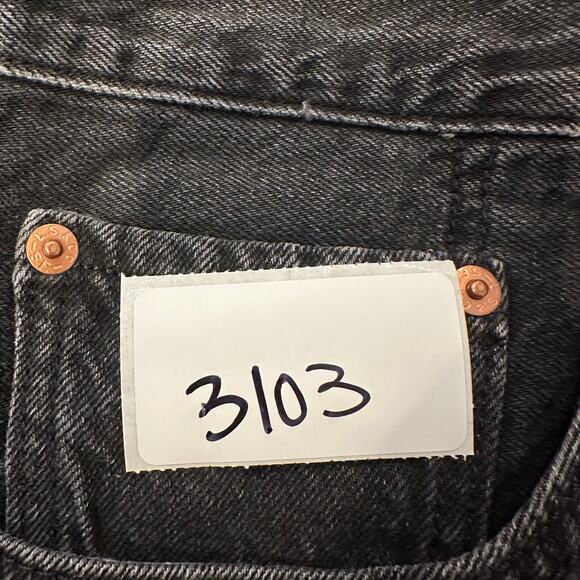 LEVI'S Women's 501 Original Fit High Rise Shorts Size 33 In Black - Picture 11 of 11